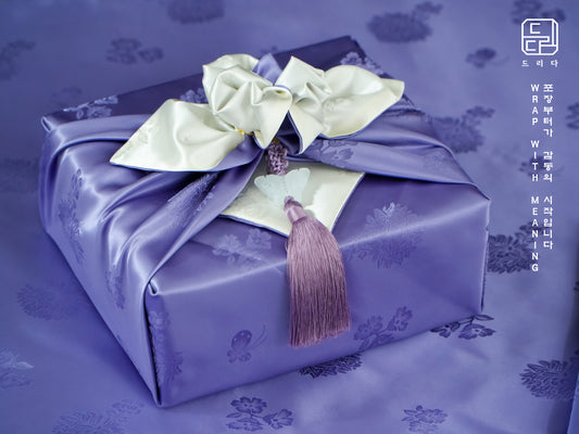 Floral Double Sided Bojagi (Light Ivory / Periwinkle)