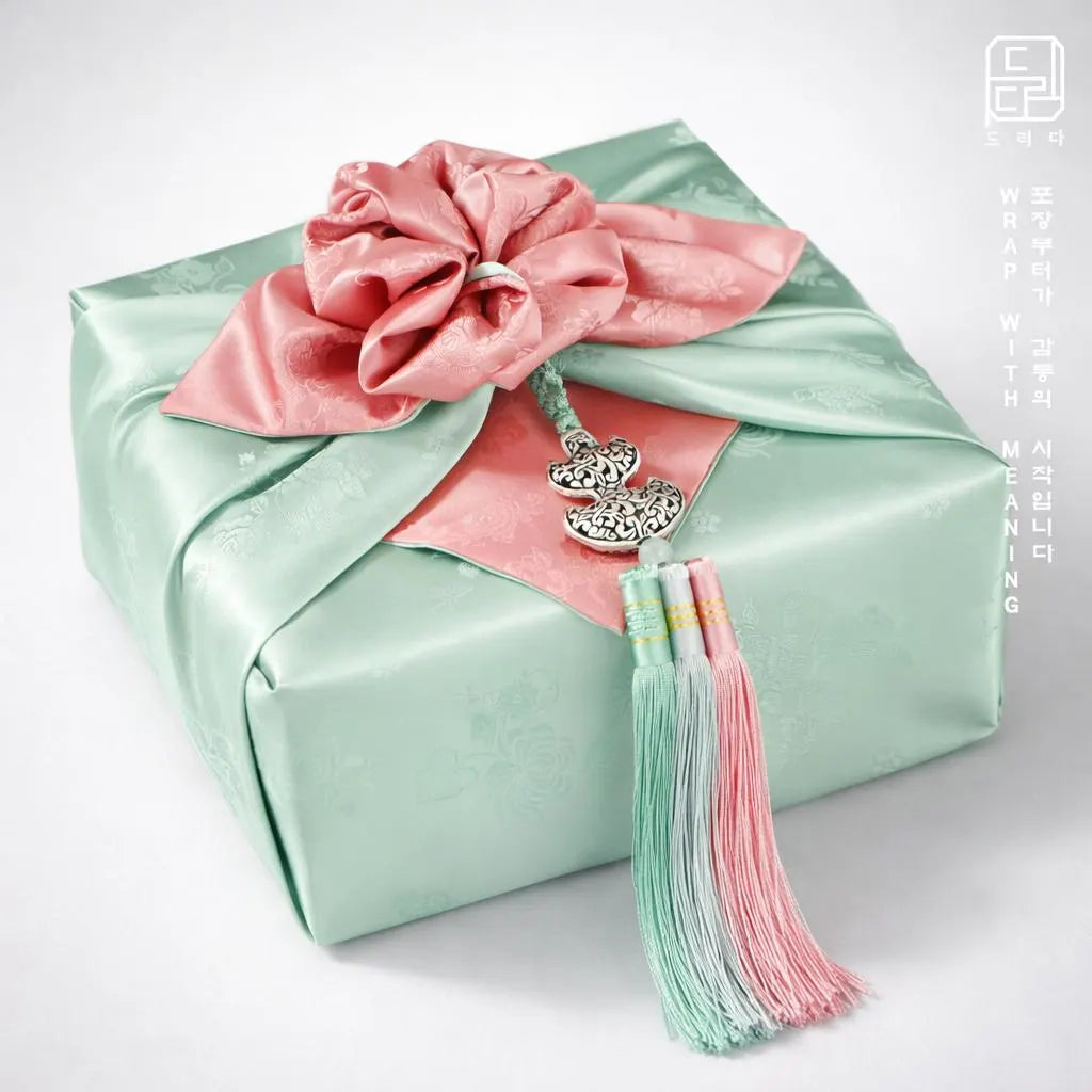 Floral Double Sided Bojagi (Mint / Warm beige)