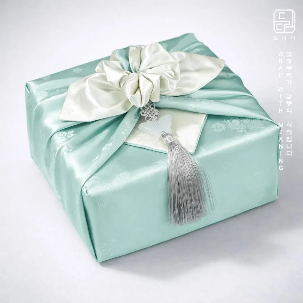 Floral Double Sided Bojagi (Light Ivory / Mint)